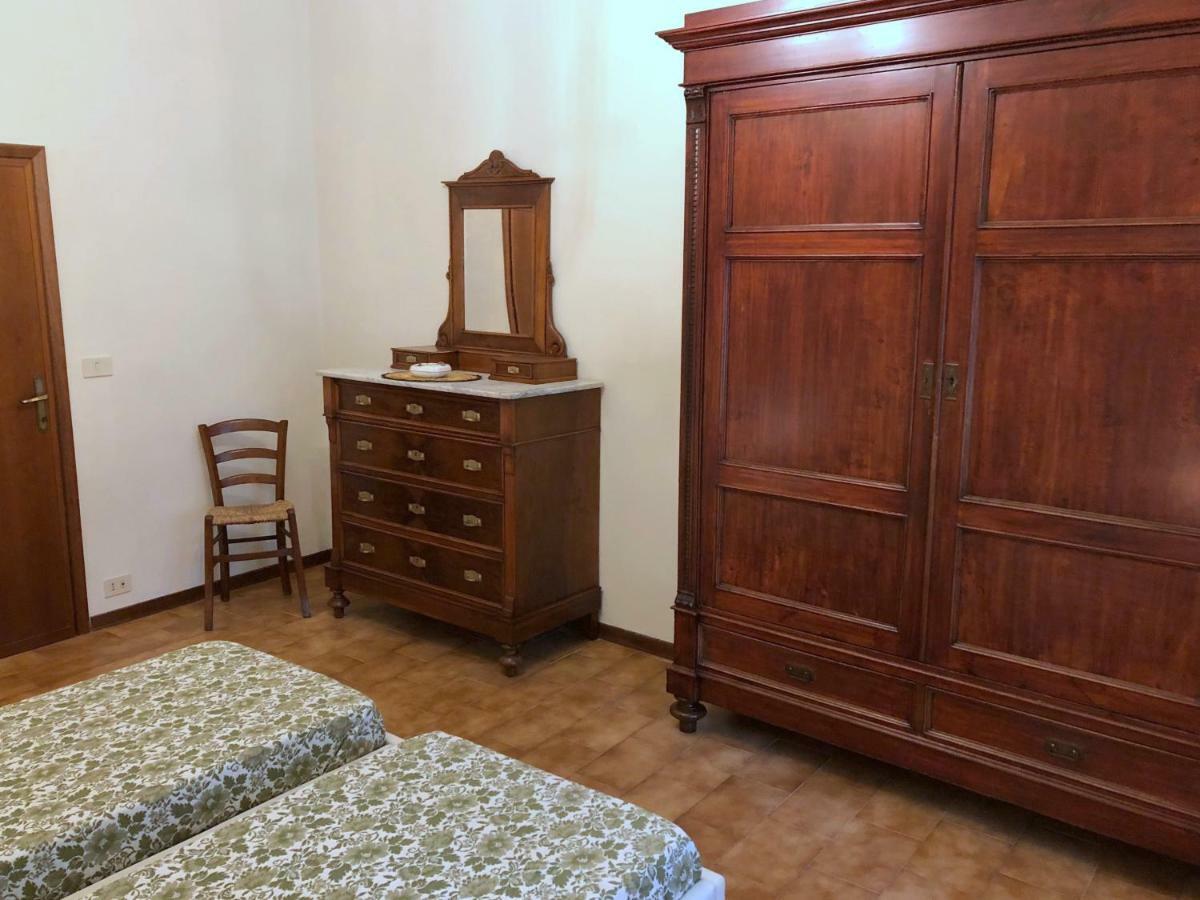 Casa Vacanza Ilia 페시아 외부 사진